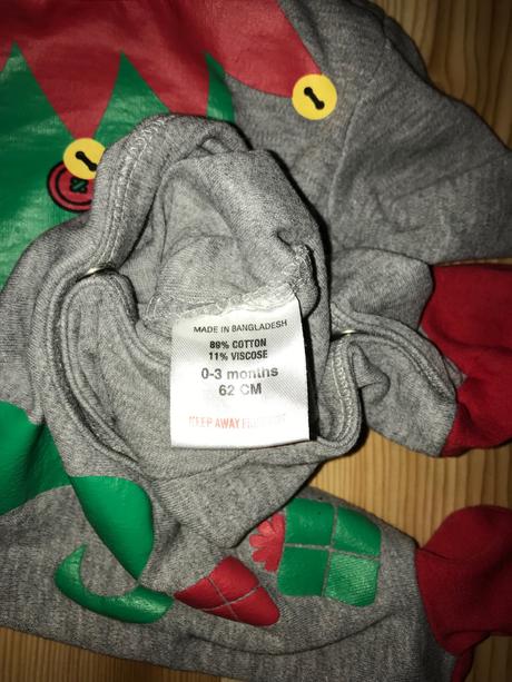 Vánoční overal, 62