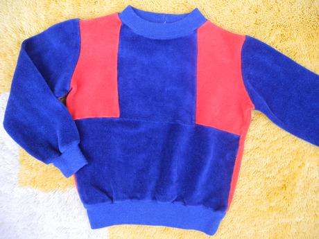 Sametová mikina, 92