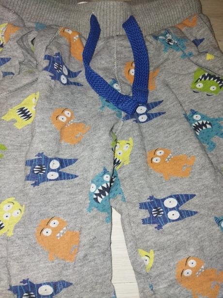 Kraťase s příšery 110, f&f,110