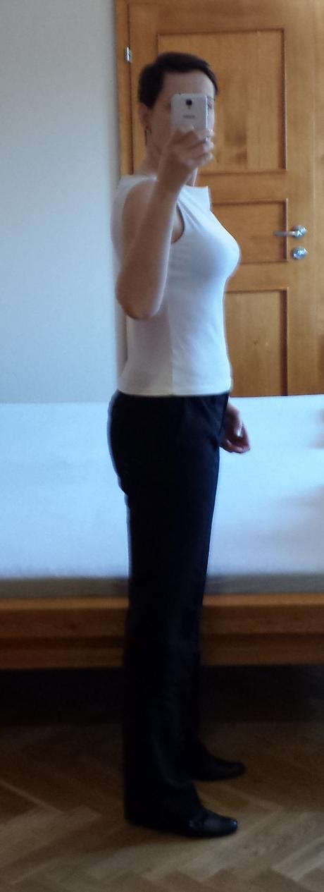 K4	2x dámské elegantní tílko, 38