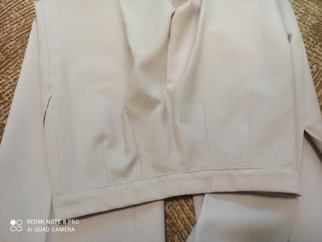 Kalhoty a halenky, s