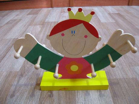 Dřevěný věšáček, 