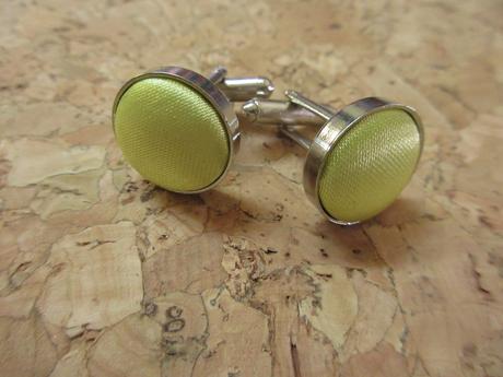 E247    manžetové knoflíčky, 