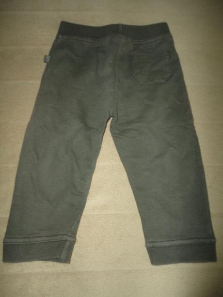 Hezké tepláčky okay, vel. 12-18 měsíců, okay,80