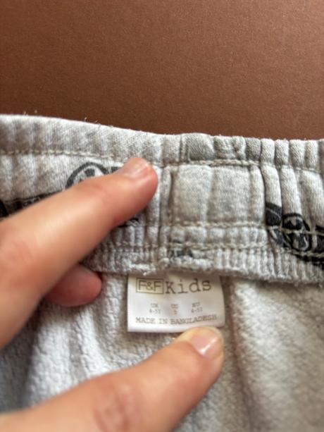 K1/ tepláky s auty - v.4/5 let, f&f,110