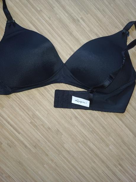 Podprsenka vel.95b, c&a,95b