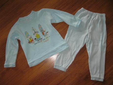 Pyžamo vel.98-104, 98