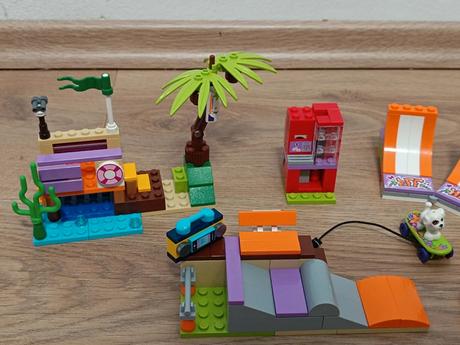Lego friends 41099 skatepark v městečku heartlake, 
