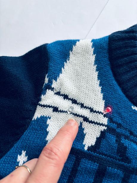 D79/ svetr vánoční - v.9 let zn. bojs, 134