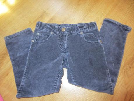 Tmavěmodré strečové manžestráky, benetton,98