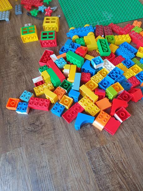 Lego duplo kostky, desky,