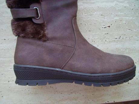 Hnědé teplé boty kozačky s kožíškem, 39 / 40