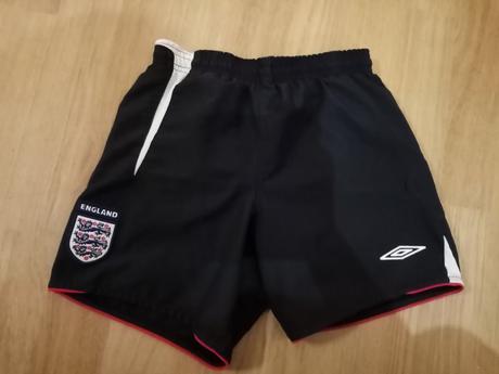 Šortky, umbro,134
