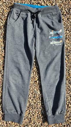 L298	chlapecké tepláky letadlo vel. 122-128, kugo,122