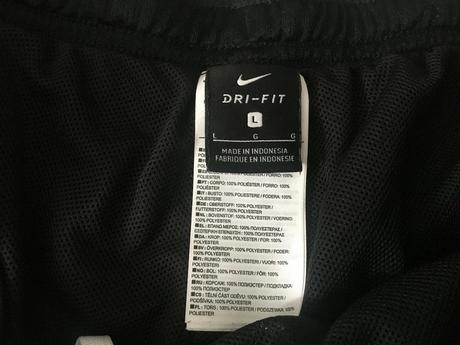 Vel. l černé sportovní kalhoty s kapsami, nike,l
