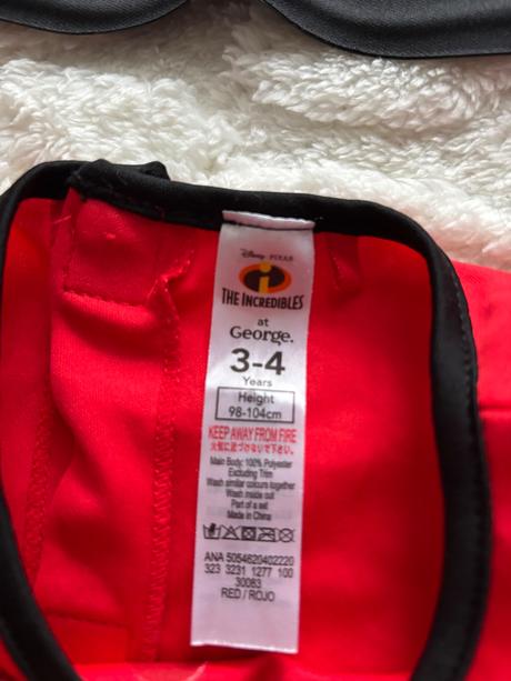 An26/ kostým užasňakovi - v.3/4 roky, 