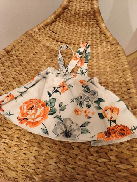 Laclová sukně s kytičkami šaty šatovka shein, 68