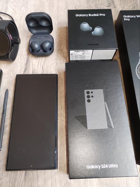 Mt samsung galaxy s24 ultra, hodinky, sluchátka, samsung