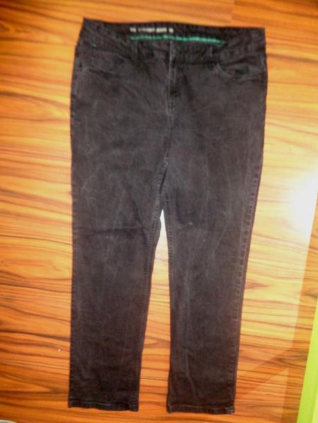 Luxusní tmavošedé strečové šisované rifle, c&a,46