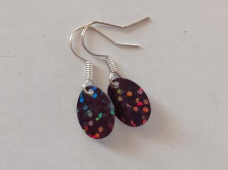 Naušnicky černé měnivé, 