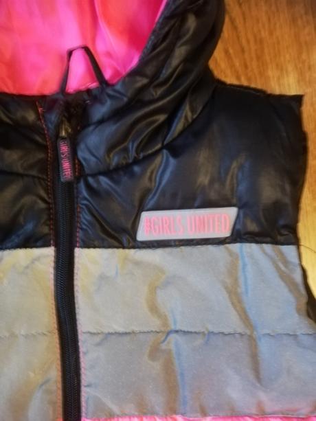 Vesta dívčí vel. 146/152., 146