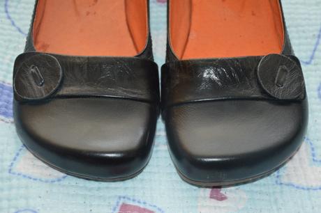 38 černé lodičky, 38