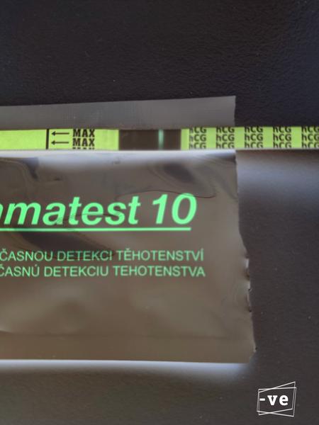 Menstruace nikde. Je tam duch?