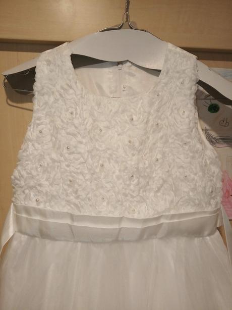 Šaty pro družicku, 134