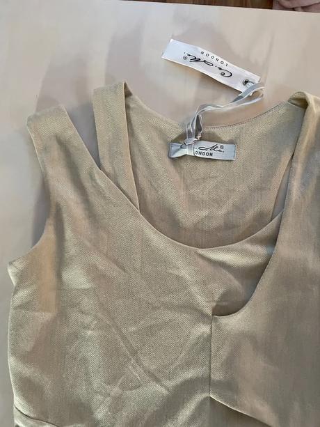 Nové béžové šaty, vel s, ce me, s