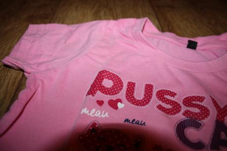 Tričko s kočkami, 104