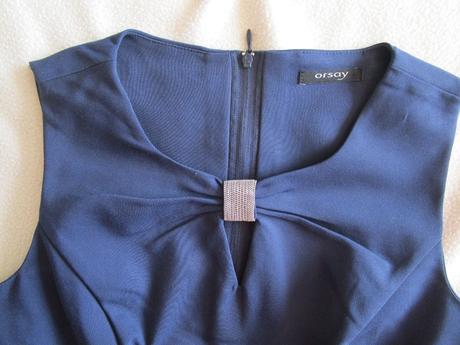 Velmi pěkné tm. modré halenkové tričko zn. orsay, orsay,s