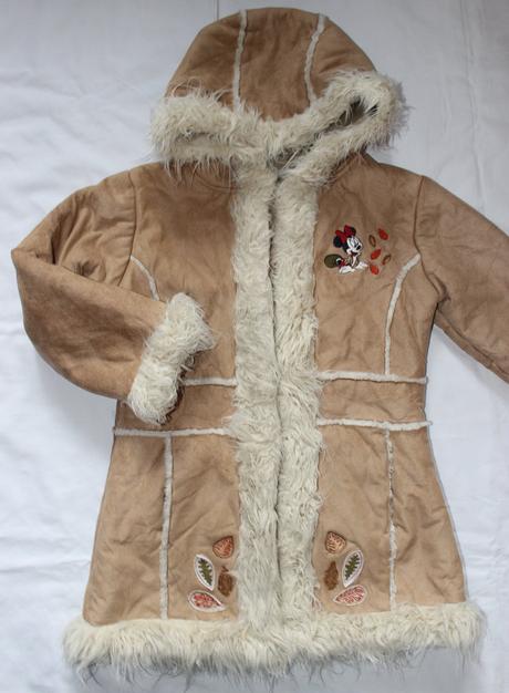 Bj48. luxusní kožíšek s minnie 5-6 let, disney,116