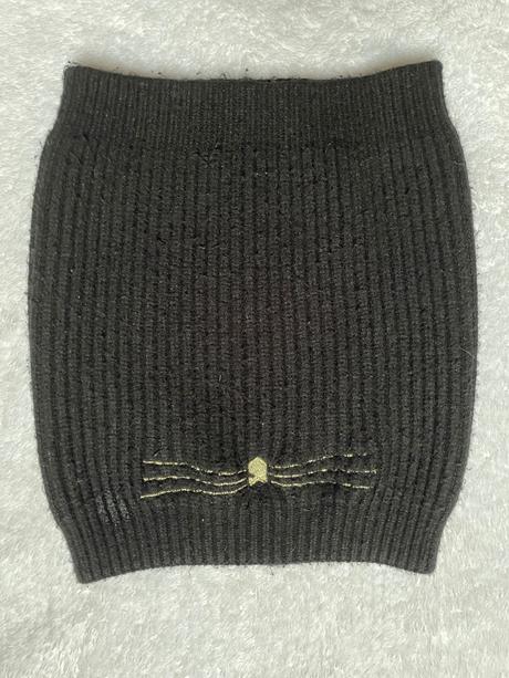 Nákrčník, reserved