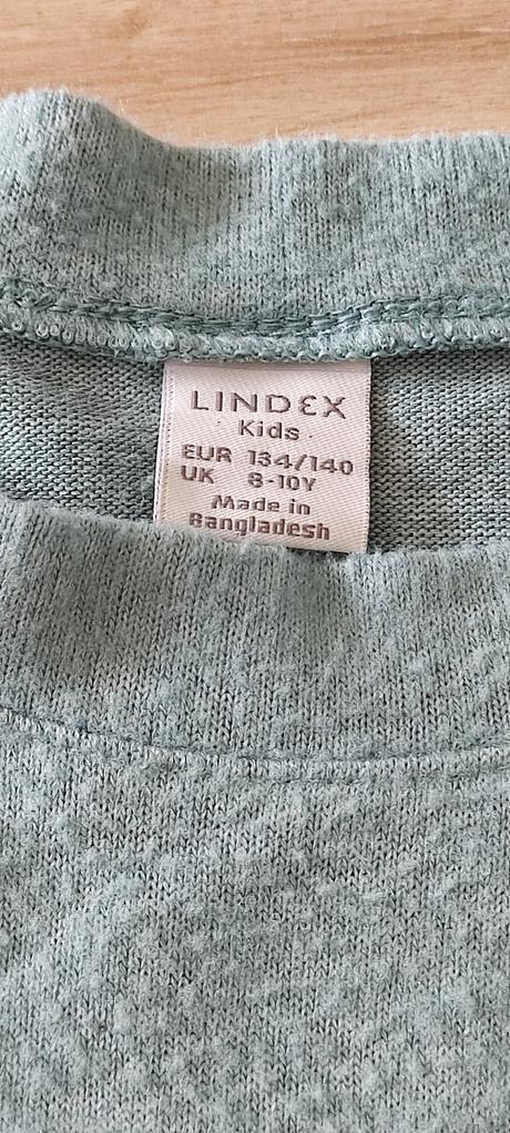 Krásný svetřík s jednorožcem z flitrů, lindex,134