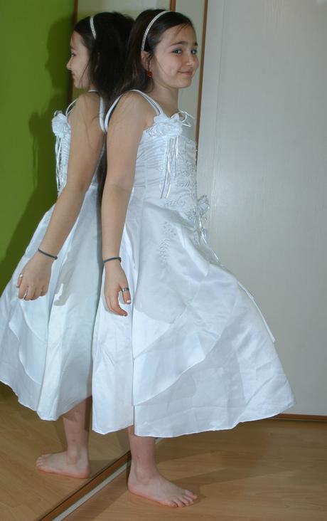 Společenské šaty družička, první svaté přijímání, 128