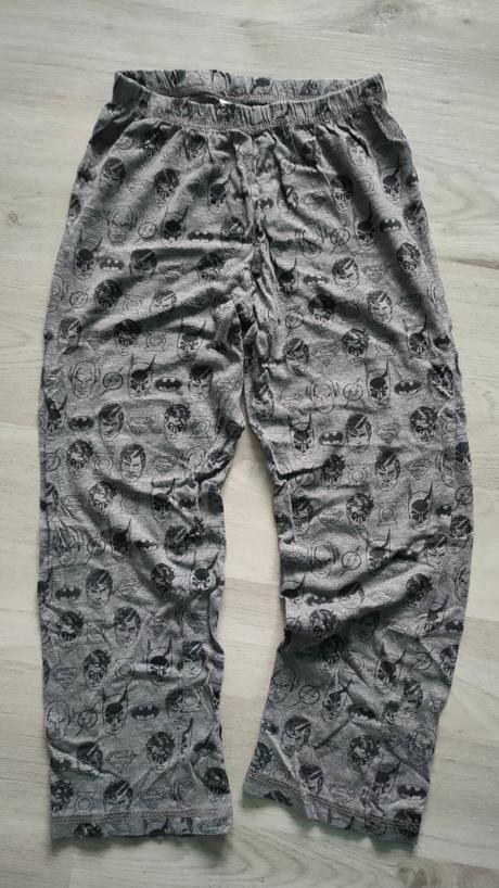 Pyžamové kalhoty batman a superman vel. 122, 122
