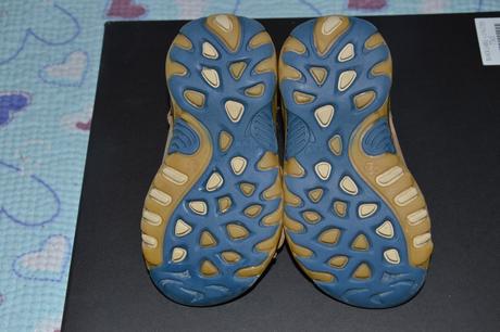 Hnědo-modré kožené zdravotní sandálky, santé,22