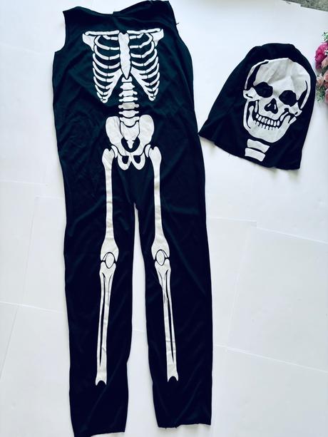 An10/ kostym kostlivec - v.cca 5/7 let, 