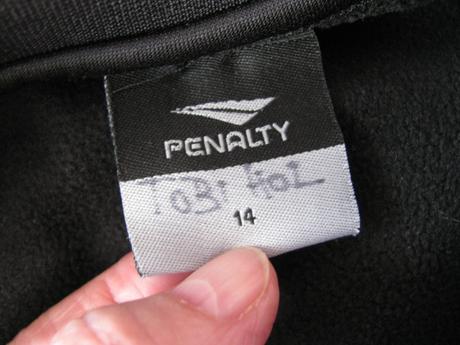 Černá sportovní mikina penalty, 152