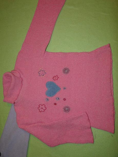 4ks v.98 mikina/bunda šusťákové kalhoty svetr, 86–98