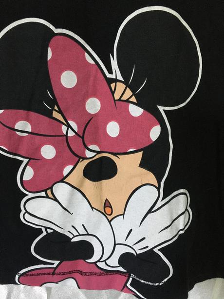 Černé triko s myškou minnie, 122