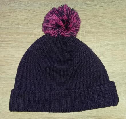 Tmavě fialová čepice s bambulí vel. 98, 98