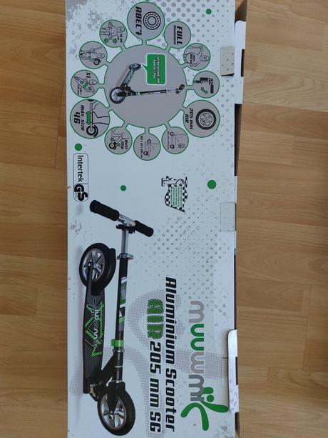 Dětská koloběžka muuwmi skládací, nafukovací kola,