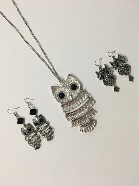 Bižuterie - soví sada náušnic a náhrdelník, 