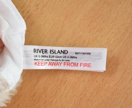 Vesta vel. 0 - 3 m, river island,62