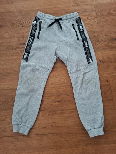 H&m tepláky č.146, h&m,146