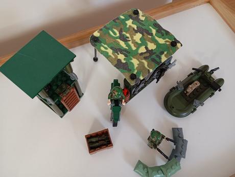 Cobi vojáci elitní jednotka,