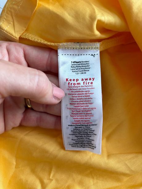 Noční košilka / kostým - v.7/8 let, 