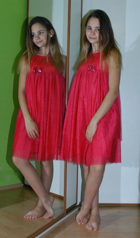 Malinově růžové tylové společenské šaty, vertbaudet,152