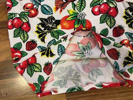 Ovocné minišaty/top, vel není cca m-xl, l